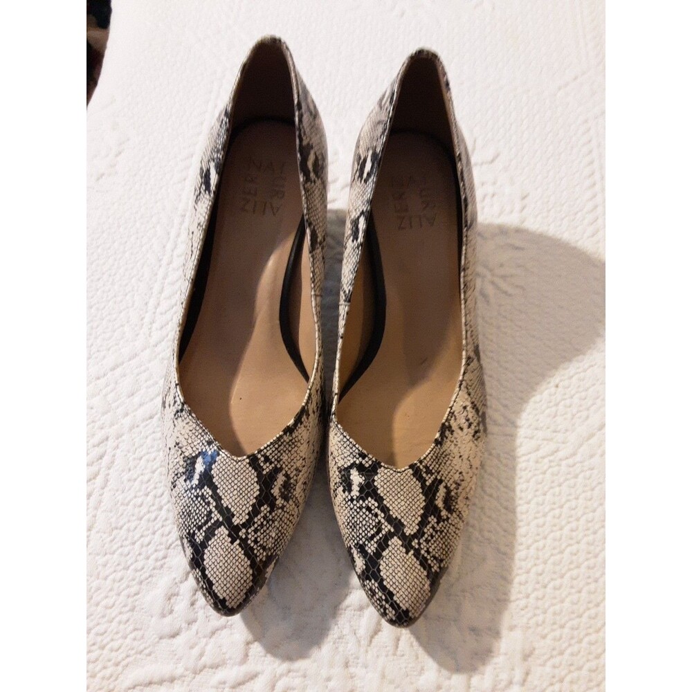 Naturalizer Women's Mali Pointed Toe Heels women's Size 8W Snake Print *